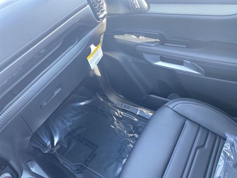 New 2026 Ford Ranger Lariat w/ Chrome Accent Package image 14