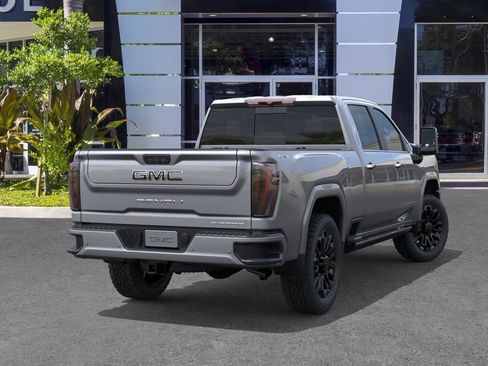 New 2026 GMC Sierra 2500 Denali Ultimate w/ LPO, Black Badging Package AWD/4WD image 4