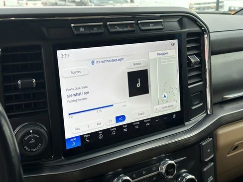 Used 2023 Ford F450 Lariat w/ Lariat Ultimate Package image 9