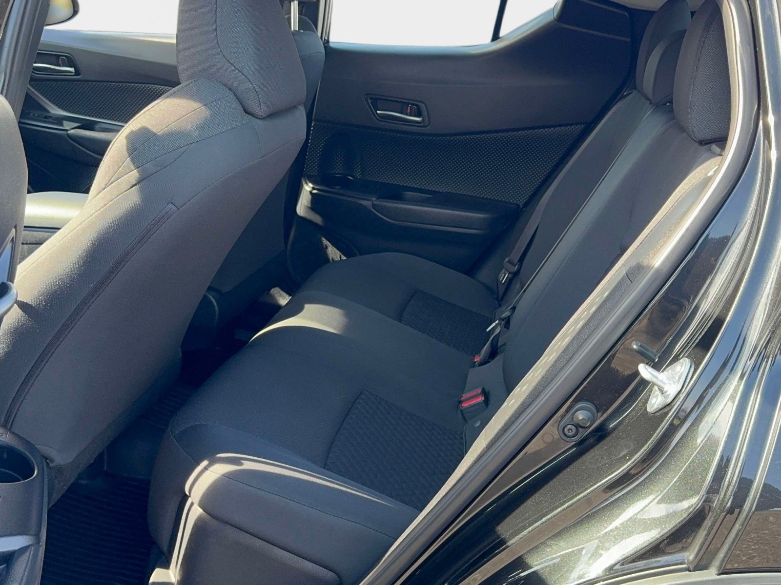 Certified 2021 Toyota C-HR LE FWD image 16