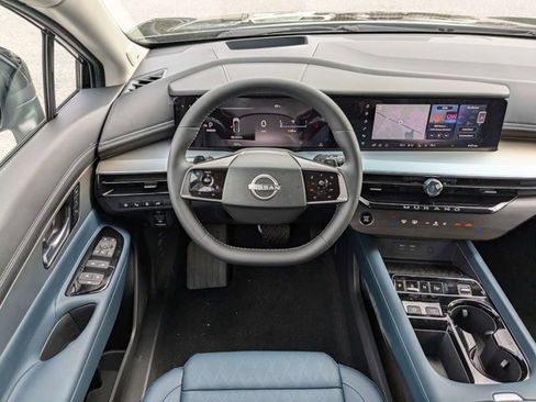 New 2025 Nissan Murano Platinum w/ Cargo Package image 18