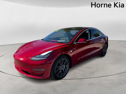 Used 2018 Tesla Model 3 Long Range image 7