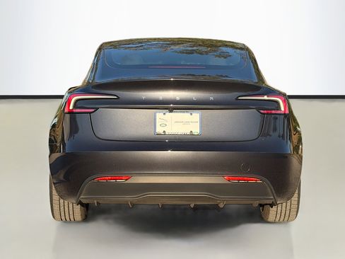 Used 2025 Tesla Model 3 Long Range image 4