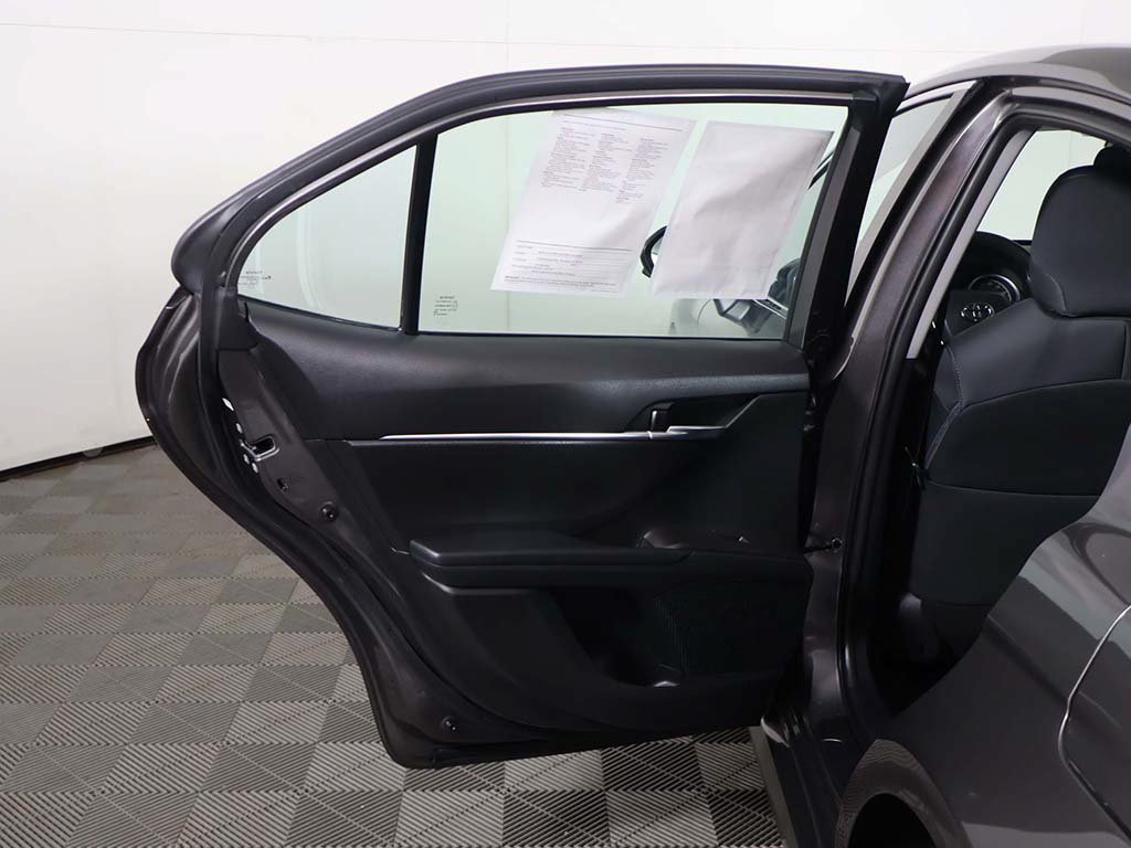 Used 2023 Toyota Camry LE FWD image 17