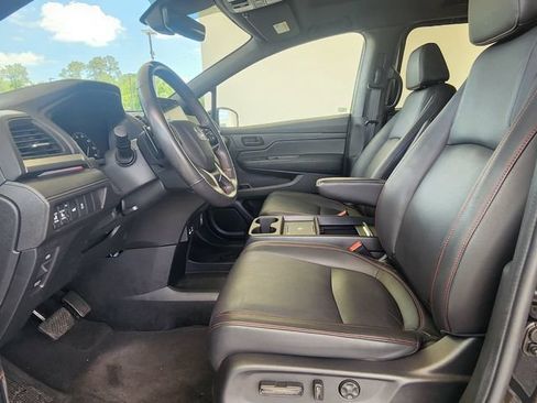 Used 2025 Honda Odyssey Sport-L image 19