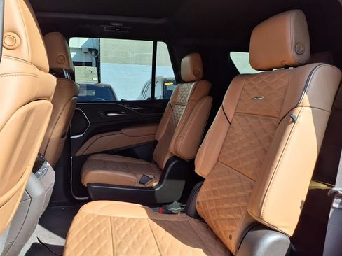 Used 2024 Cadillac Escalade Sport w/ Touring Package AWD/4WD image 16