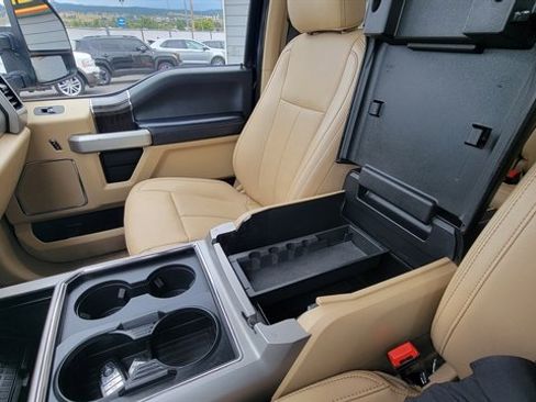 Used 2021 Ford F250 Lariat w/ Lariat Ultimate Package image 43