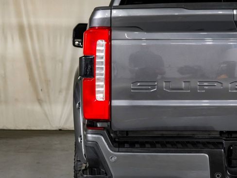 Used 2024 Ford F250 Lariat image 42