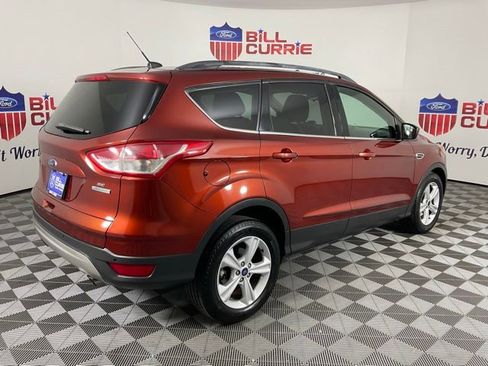 Used 2014 Ford Escape SE w/ Equipment Group 201A image 3