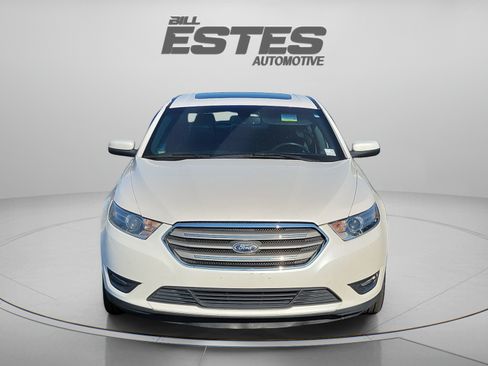 Used 2018 Ford Taurus SEL w/ Equipment Group 201A FWD image 6