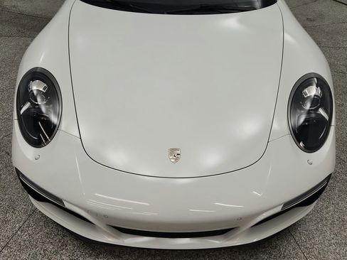 Used 2017 Porsche 911 Targa 4S AWD/4WD image 16