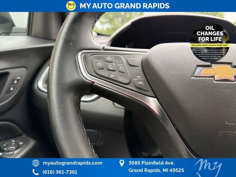 Used 2024 Chevrolet Equinox LT AWD/4WD image 15