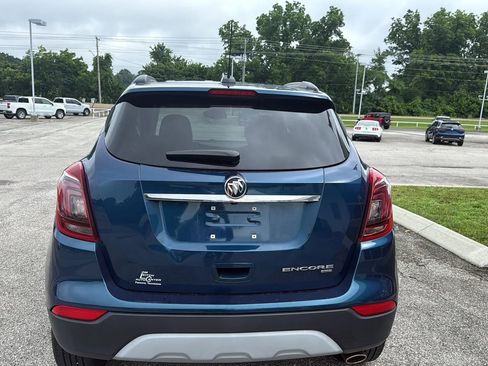 Used 2020 Buick Encore Preferred AWD/4WD image 4