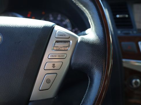 Used 2018 INFINITI QX80 2WD w/ Driver Assistance Package image 36