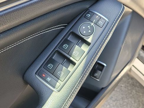 Used 2020 Mercedes-Benz GLA 250 4MATIC image 21
