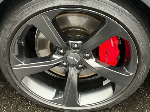 Used 2019 Genesis G70 3.3T Advanced w/ Sport Package image 10