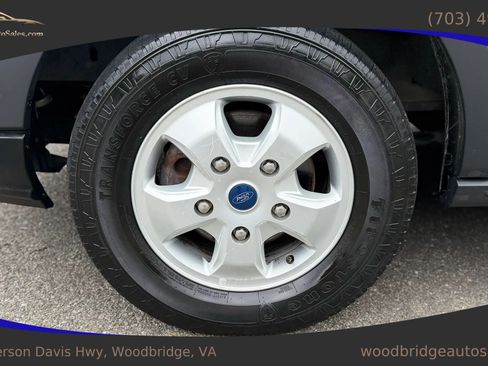 Used 2018 Ford Transit 250 148 High Roof RWD image 28