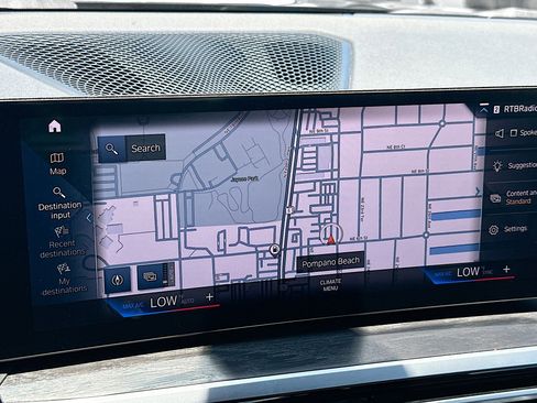 Used 2024 BMW 430i Convertible w/ Premium Package RWD image 11