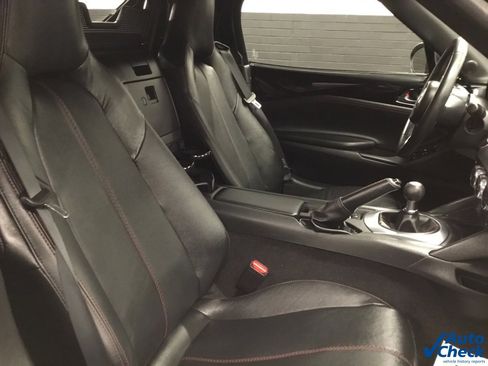 Used 2016 MAZDA MX-5 Miata Grand Touring image 36