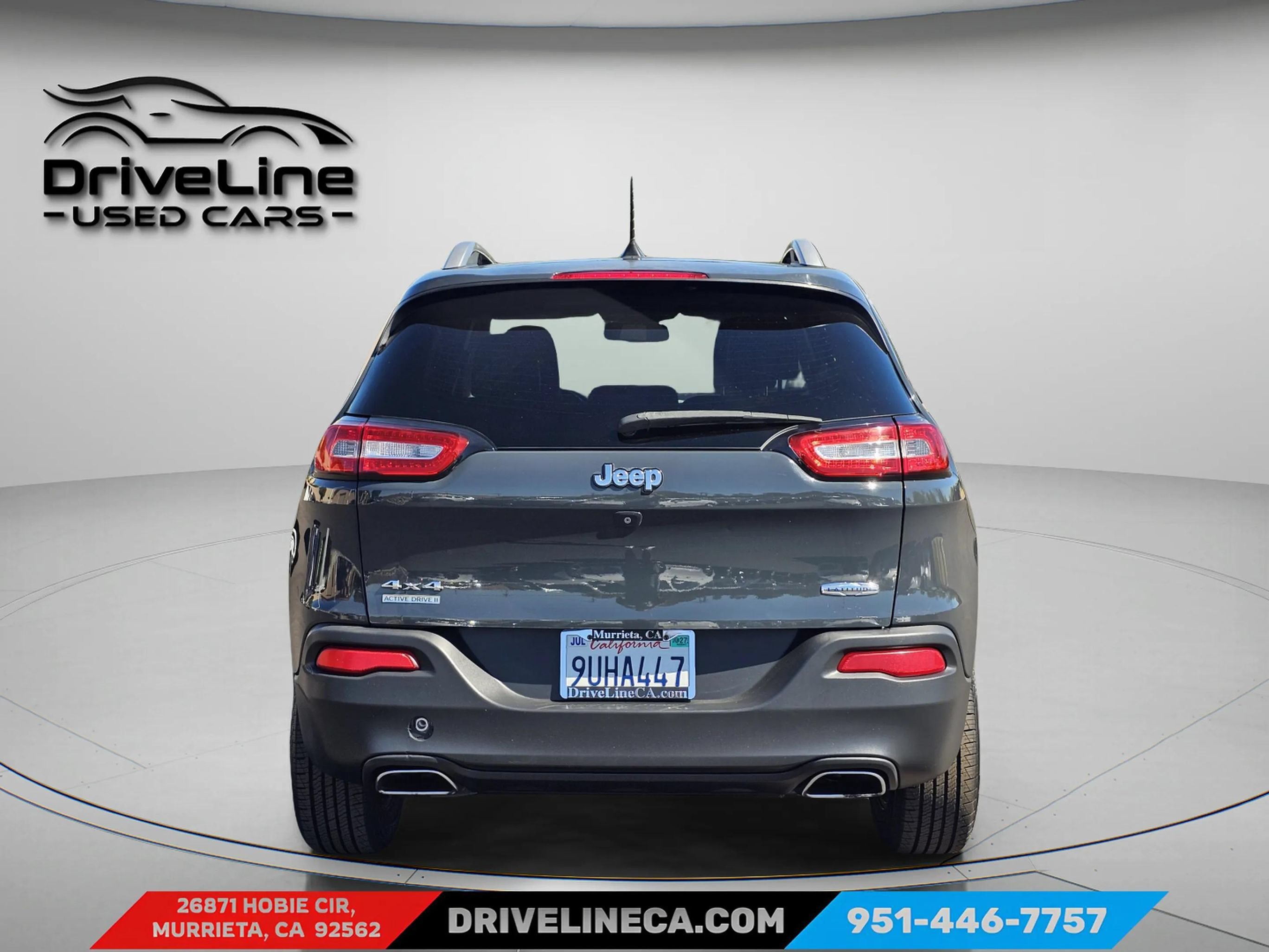 Used 2018 Jeep Cherokee Latitude Plus w/ Comfort/Convenience Group AWD/4WD image 3