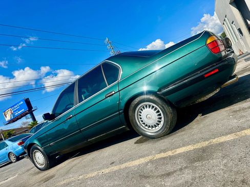 Used 1991 BMW 735iL image 4