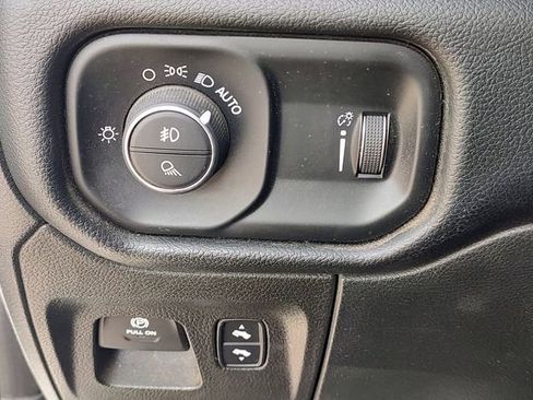 Certified 2022 RAM 1500 Big Horn RWD image 25