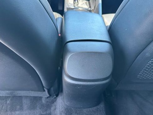 Used 2023 Hyundai Elantra Limited w/ Cargo Package FWD image 13