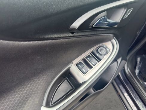 Used 2023 Chevrolet Malibu LT w/ Driver Confidence Package FWD image 13