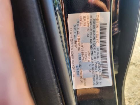 Used 2019 Toyota Yaris LE FWD image 24