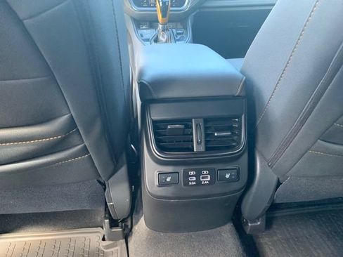 Used 2025 Subaru Outback Wilderness AWD/4WD image 20