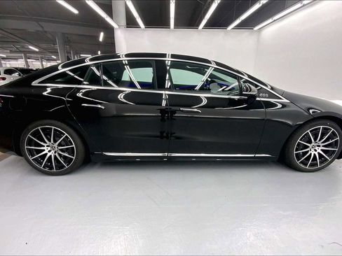 Certified 2023 Mercedes-Benz EQS 580 4MATIC Sedan image 5