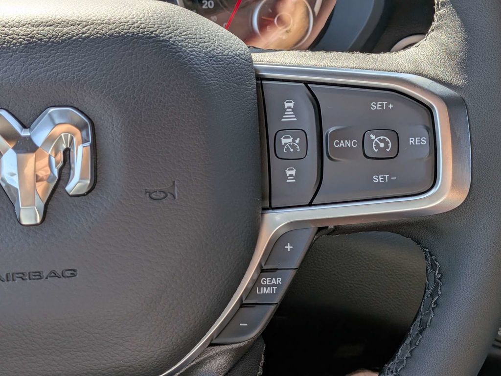 New 2026 RAM 1500 Big Horn AWD/4WD image 25