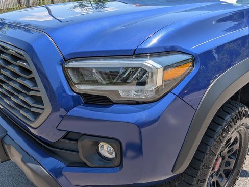Used 2023 Toyota Tacoma TRD Off-Road w/ TRD Premium Off Road Package AWD/4WD image 7