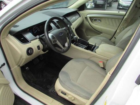 Used 2015 Ford Taurus SEL w/ Equipment Group 201A FWD image 13