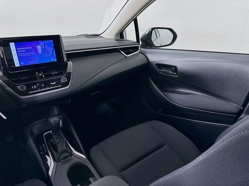 Certified 2025 Toyota Corolla LE FWD image 22