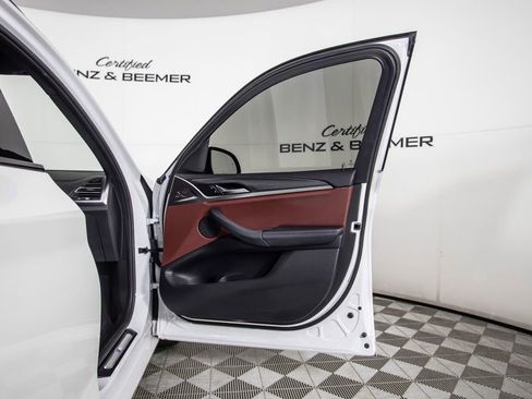 Used 2022 BMW X3 xDrive30i w/ M Sport Package 2 image 16