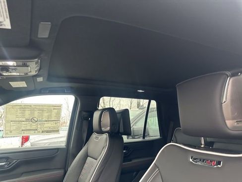 New 2025 GMC Yukon AT4 Ultimate image 22