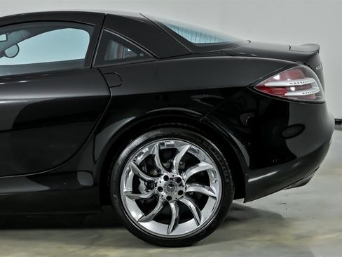 Used 2005 Mercedes-Benz SLR image 9