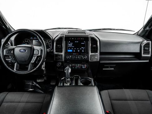 Used 2016 Ford F150 XLT w/ Equipment Group 302A Luxury image 11