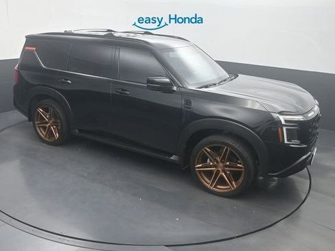 Used 2025 Nissan Armada PRO-4X w/ Convenience Package AWD/4WD image 18