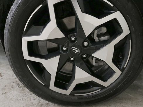 Used 2024 Hyundai Santa Cruz Limited image 29