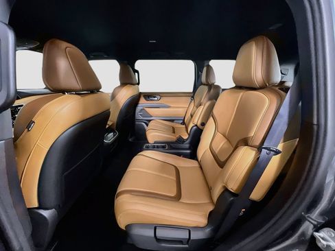 New 2026 Nissan Armada SL w/ Captain's Chari Seat Package AWD/4WD image 23