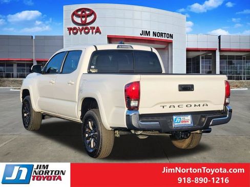 Used 2023 Toyota Tacoma SR5 image 8