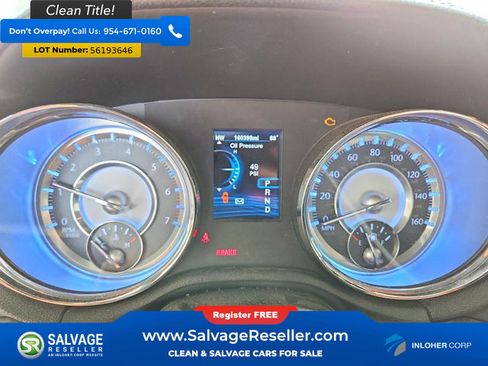 Used 2013 Chrysler 300 C RWD image 12