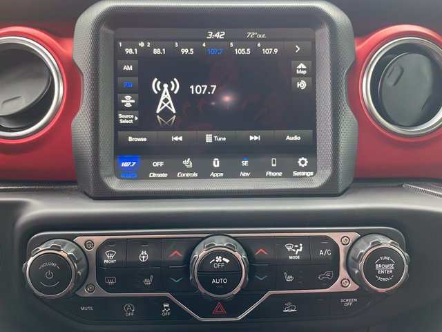 Used 2022 Jeep Wrangler Rubicon w/ LED Lighting Group AWD/4WD image 20