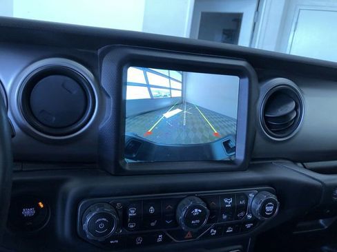 Used 2021 Jeep Gladiator Sport w/ Quick Order Package 24Q 80Th image 23