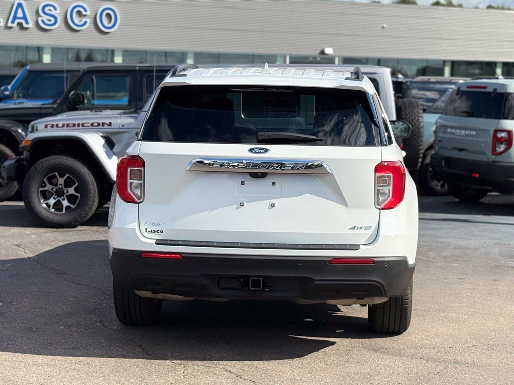 Used 2024 Ford Explorer XLT w/ Class IV Trailer Tow Package AWD/4WD image 34