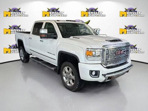 Used 2019 GMC Sierra 2500 Denali image 3