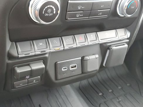 New 2026 GMC Sierra 1500 Pro w/ Pro Value Package image 22