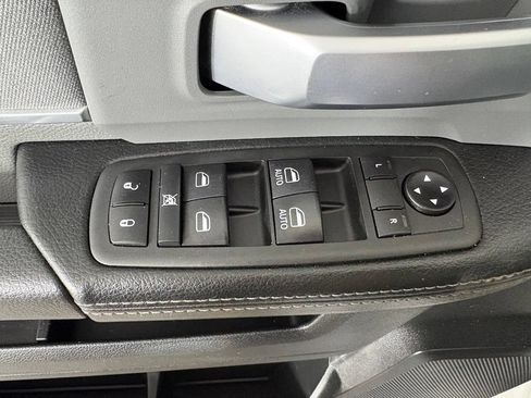 Used 2021 RAM 2500 Big Horn AWD/4WD image 19